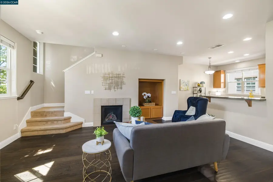 1121 Haven St, Martinez, CA 94553 - #2