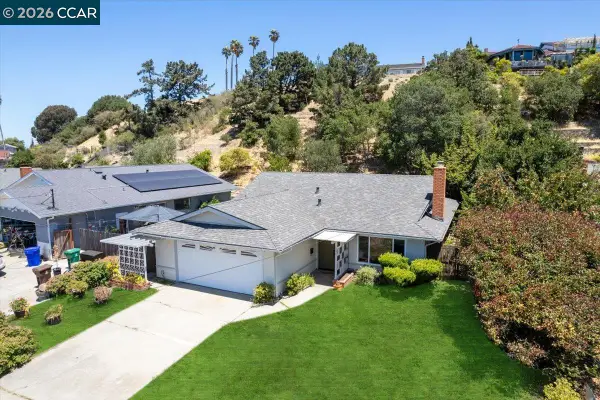 1566 Mann Dr, PINOLE, CA 94564