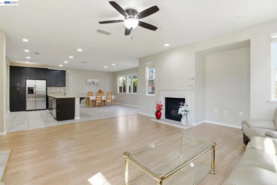 237 Moraga St, Mountain House, CA 95391 - #3