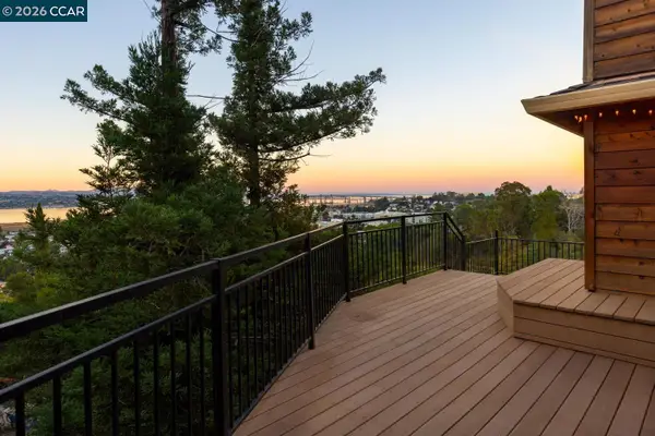 1087 Hillside Dr, MARTINEZ, CA 94553