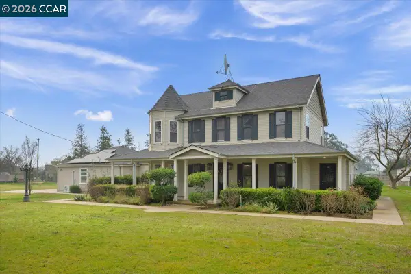 24685 Fuhrman Road, ACAMPO, CA 95220