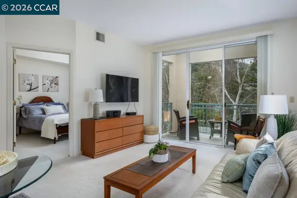 1860 Tice Creek Dr  #1348, WALNUT CREEK, CA 94595