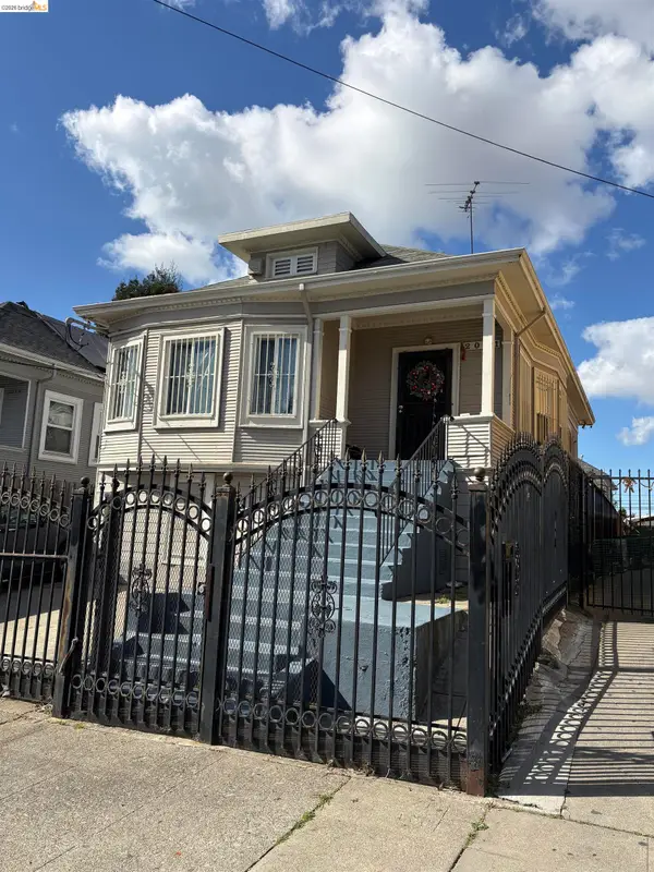 2021 Mitchell St, OAKLAND, CA 94601