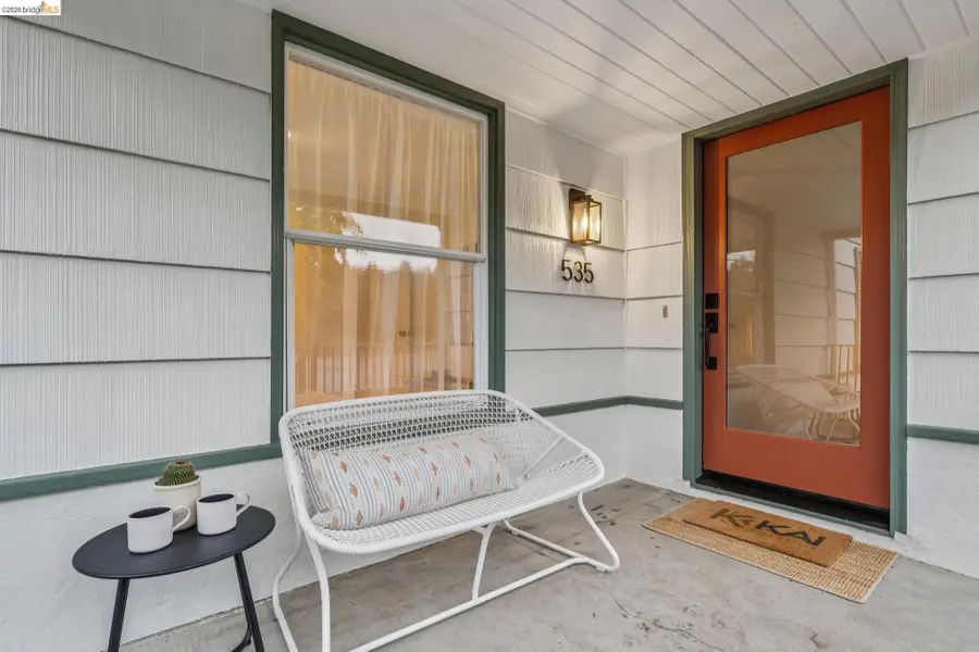 535 Ashbury Ave, El Cerrito, CA 94530 - #3