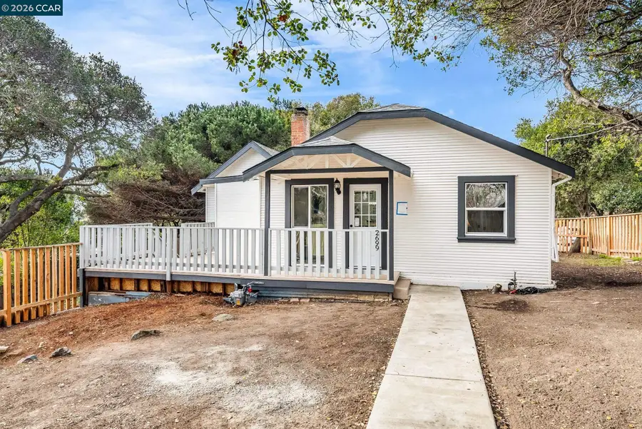 2699 Vale Rd, San Pablo, CA 94806 - #2