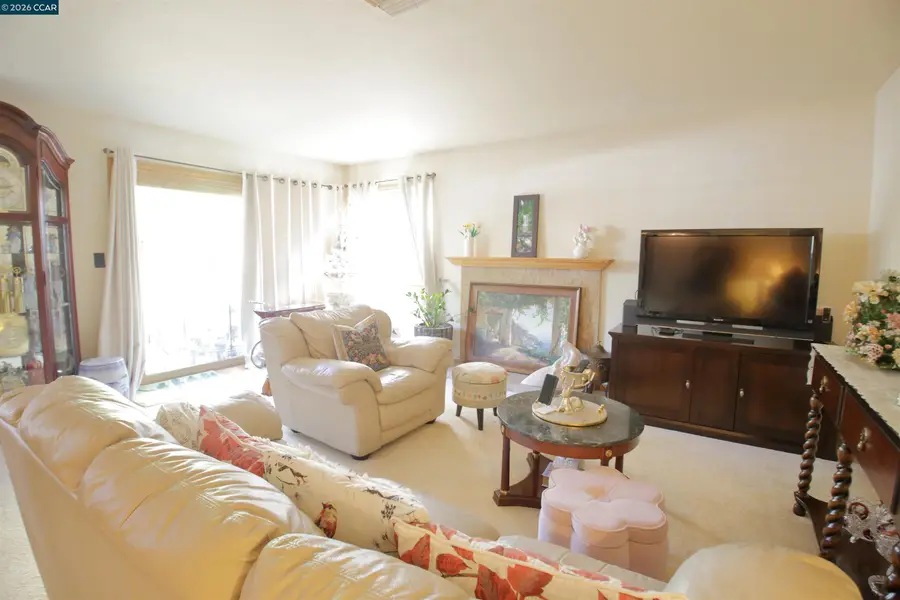 3901 Clayton Rd  #25, Concord, CA 94521 - #2