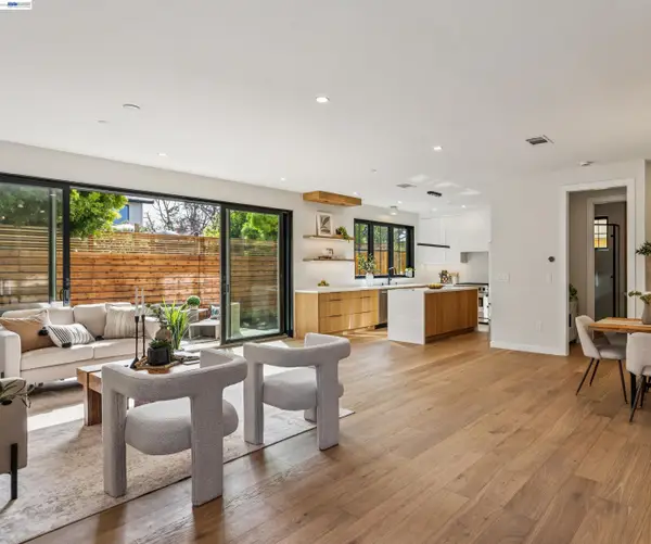 1142 Dwight, BERKELEY, CA 94702