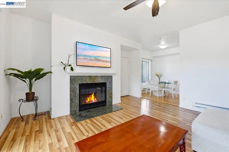 2423 Creekside Ct, Hayward, CA 94542 - #3