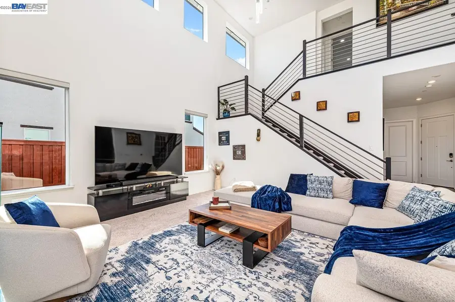 713 River Bend Dr, Lathrop, CA 95330 - #3