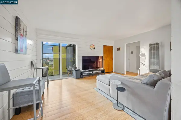 2327 10th Street  #4, BERKELEY, CA 94710