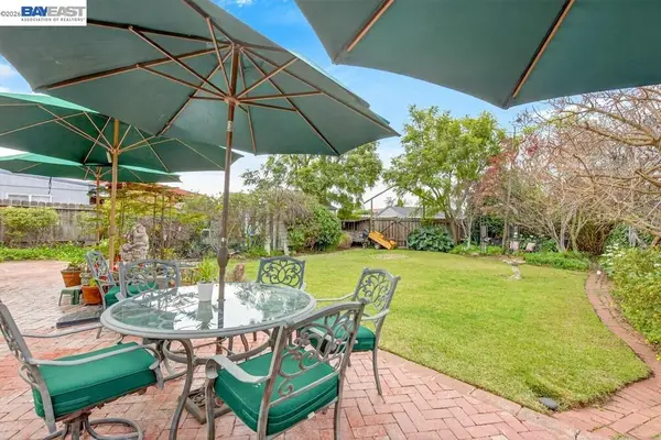 26589 Colette St, HAYWARD, CA 94544