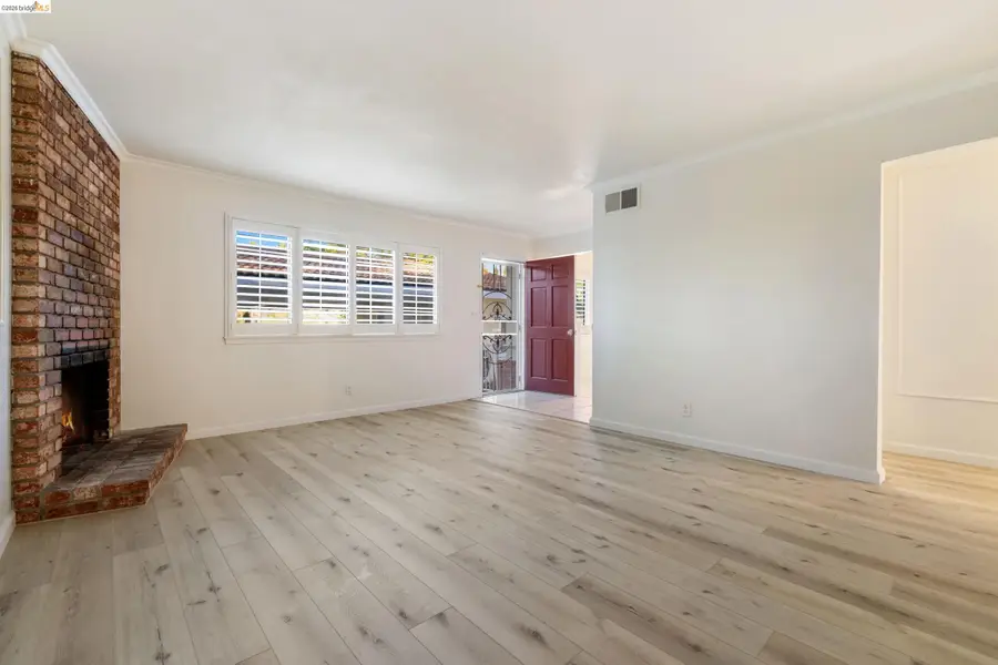 2942 Roosevelt Ln, Antioch, CA 94509 - #3