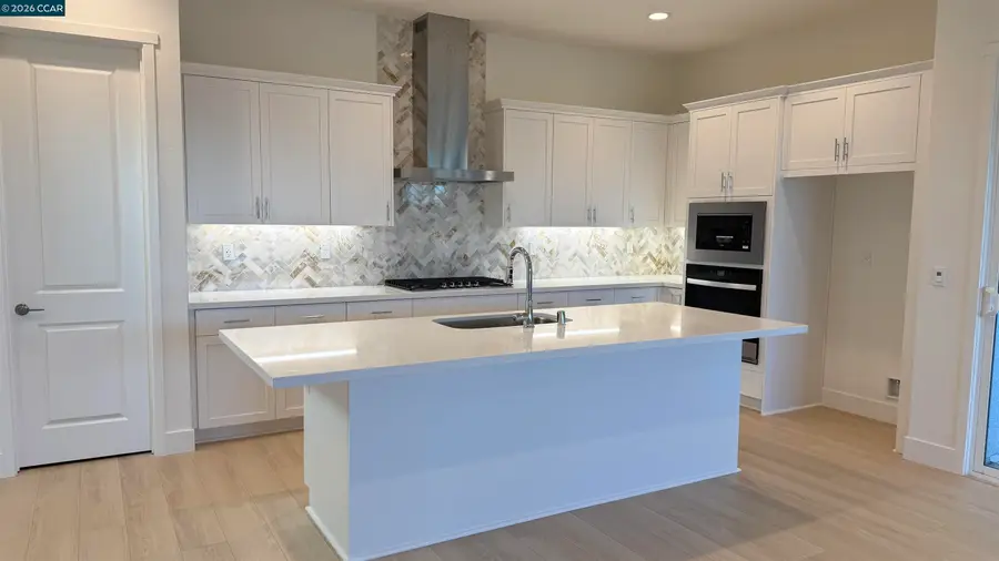 17549 Bushwick Lane, Lathrop, CA 95330 - #3