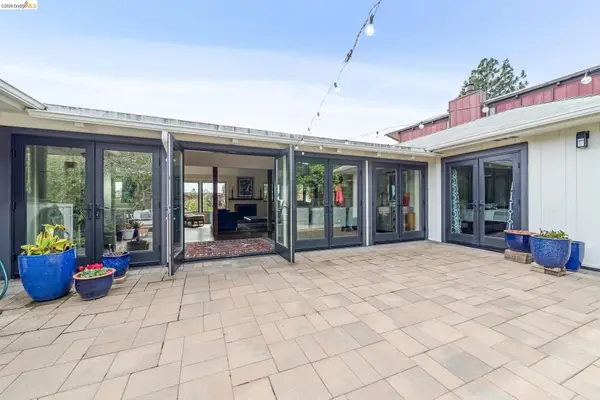 3320 Burdeck Dr., OAKLAND, CA 94602