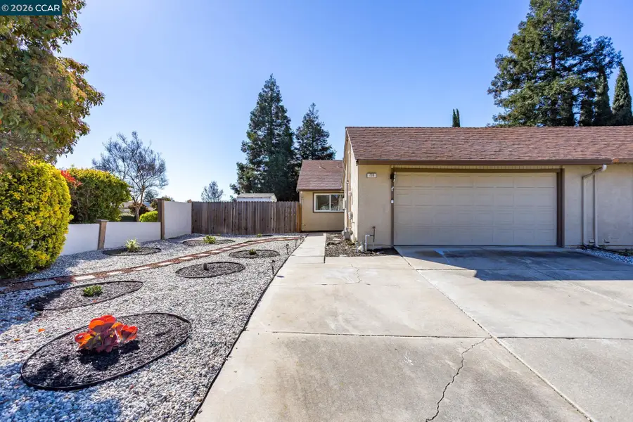 739 Valley Green Dr, Brentwood, CA 94513 - #2