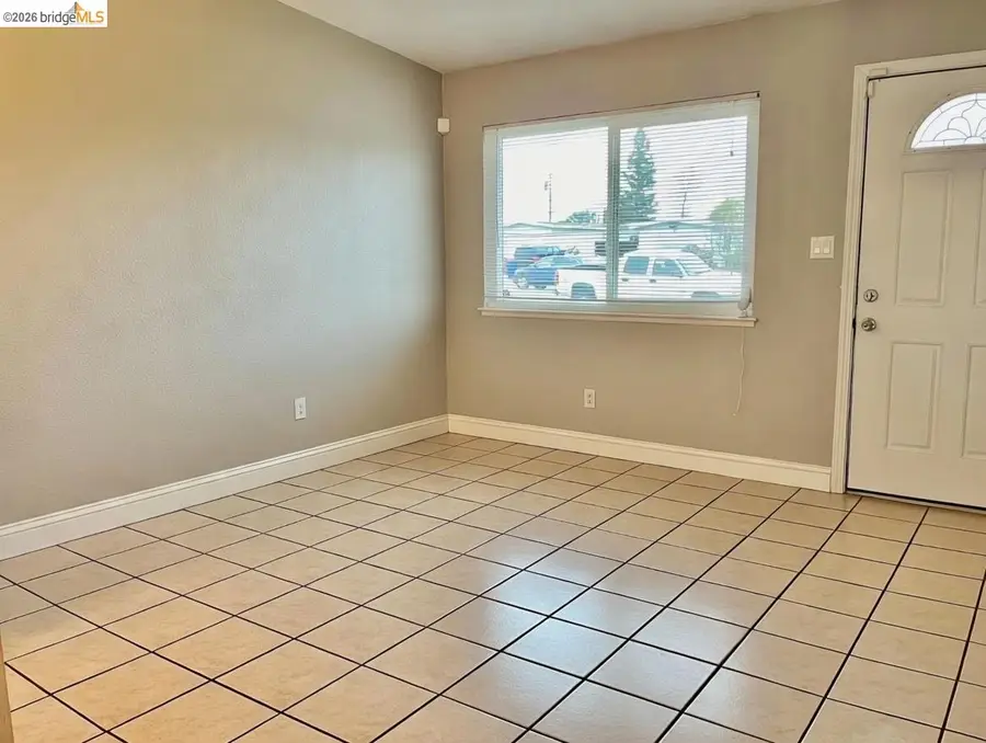 3839 Moonbeam DR, Sacramento, CA 95827 - #2