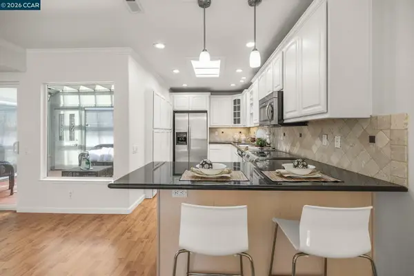 2300 Tice Creek Dr  #2, WALNUT CREEK, CA 94595