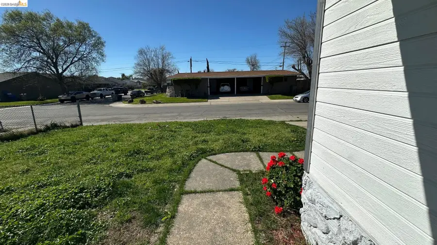 7715 18th Street, Sacramento, CA 95832 - #3