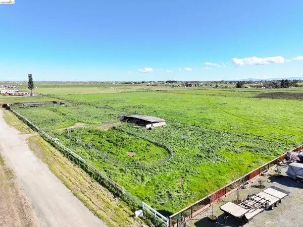 Knightsen Ave, OAKLEY, CA 94561