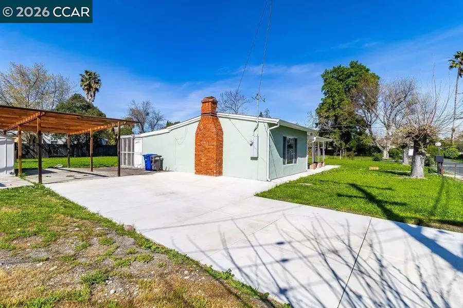 1901 Florence Ln, Concord, CA 94520 - #3