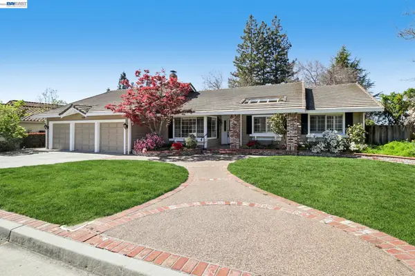 3388 Royal Meadow Ln, SAN JOSE, CA 95135