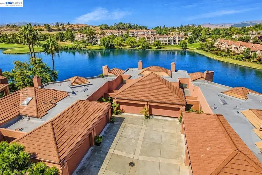 4063 Lakeshore Dr, San Ramon, CA 94582 - #2