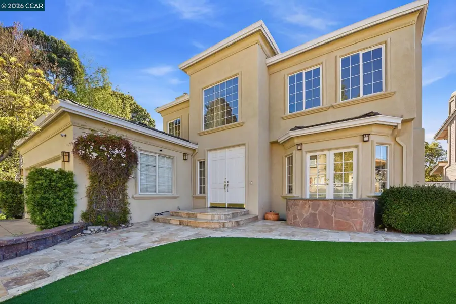 1 Bay Forest Pl, Oakland, CA 94611 - #2