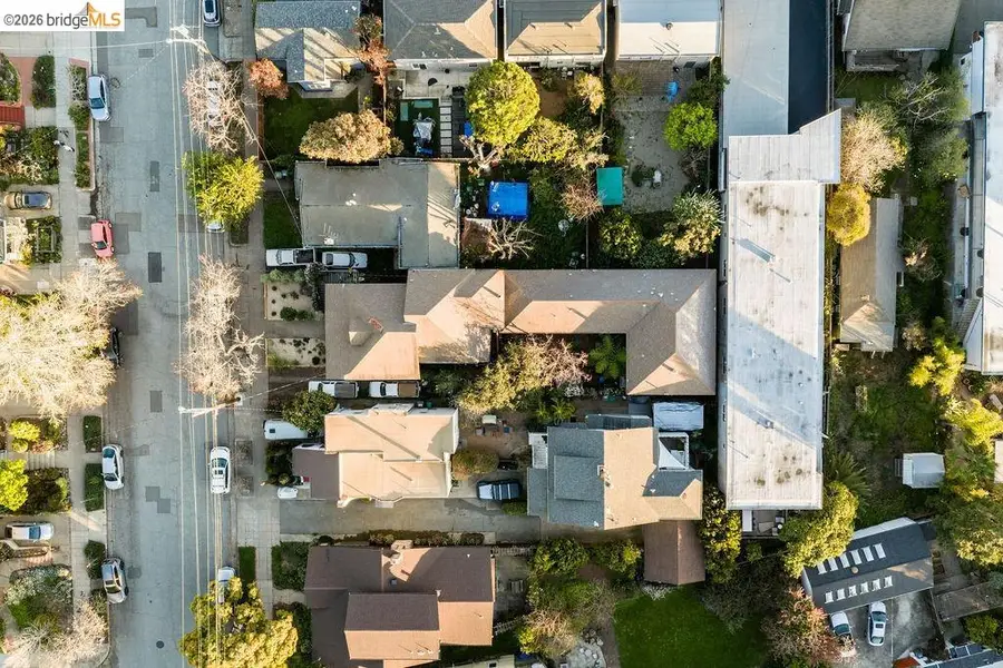 219 John ST, Oakland, CA 94611 - #2