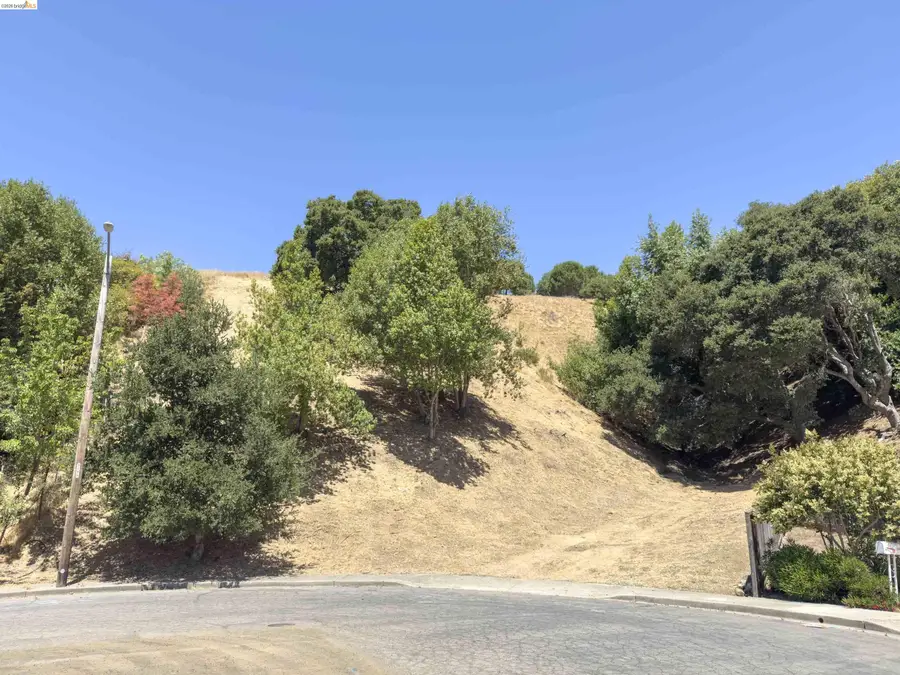 3446 Eureka Ct, Hayward, CA 94542 - #2