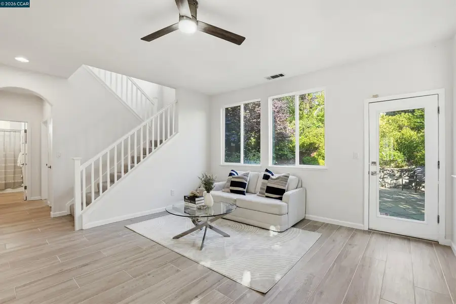 106 Lookout Ct, Hercules, CA 94547 - #3
