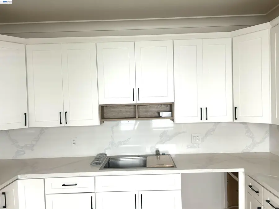 528 41St St, Oakland, CA 94609 - #3