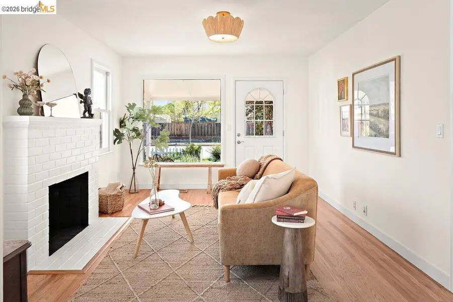 737 Dartshire Way, Sunnyvale, CA 94087 - #2