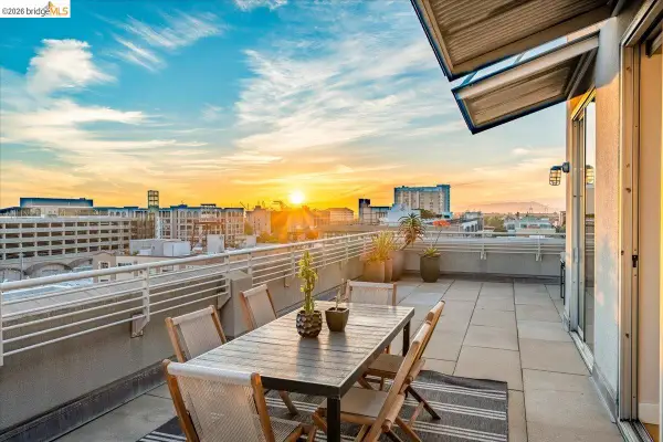 201 4Th St  #601, OAKLAND, CA 94607