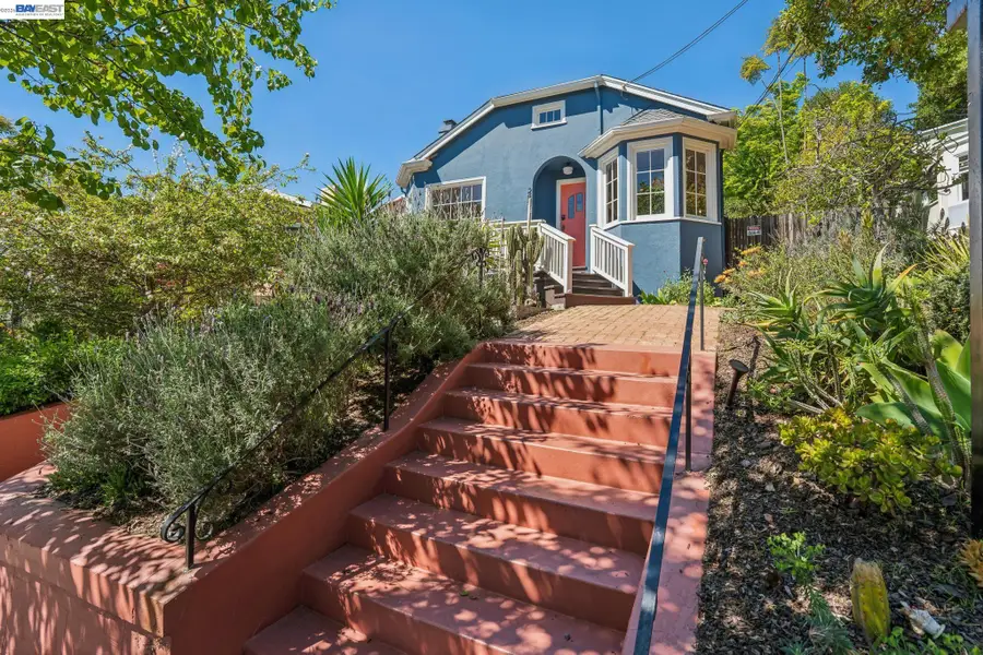 285 Adams St, Oakland, CA 94610 - #2