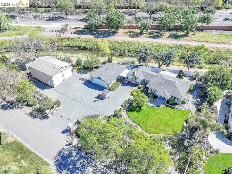 420 Lone Oak Ct, Brentwood, CA 94513 - #2