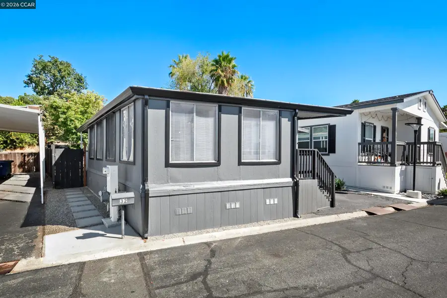 32 Galloway Dr., Concord, CA 94518 - #2