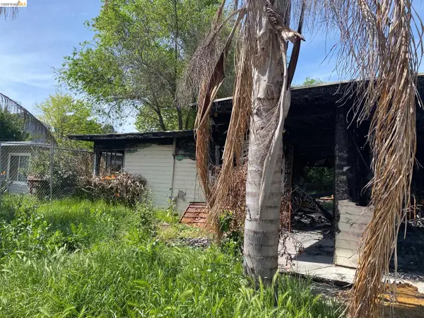 3155 San Ramon Rd, CONCORD, CA 94519