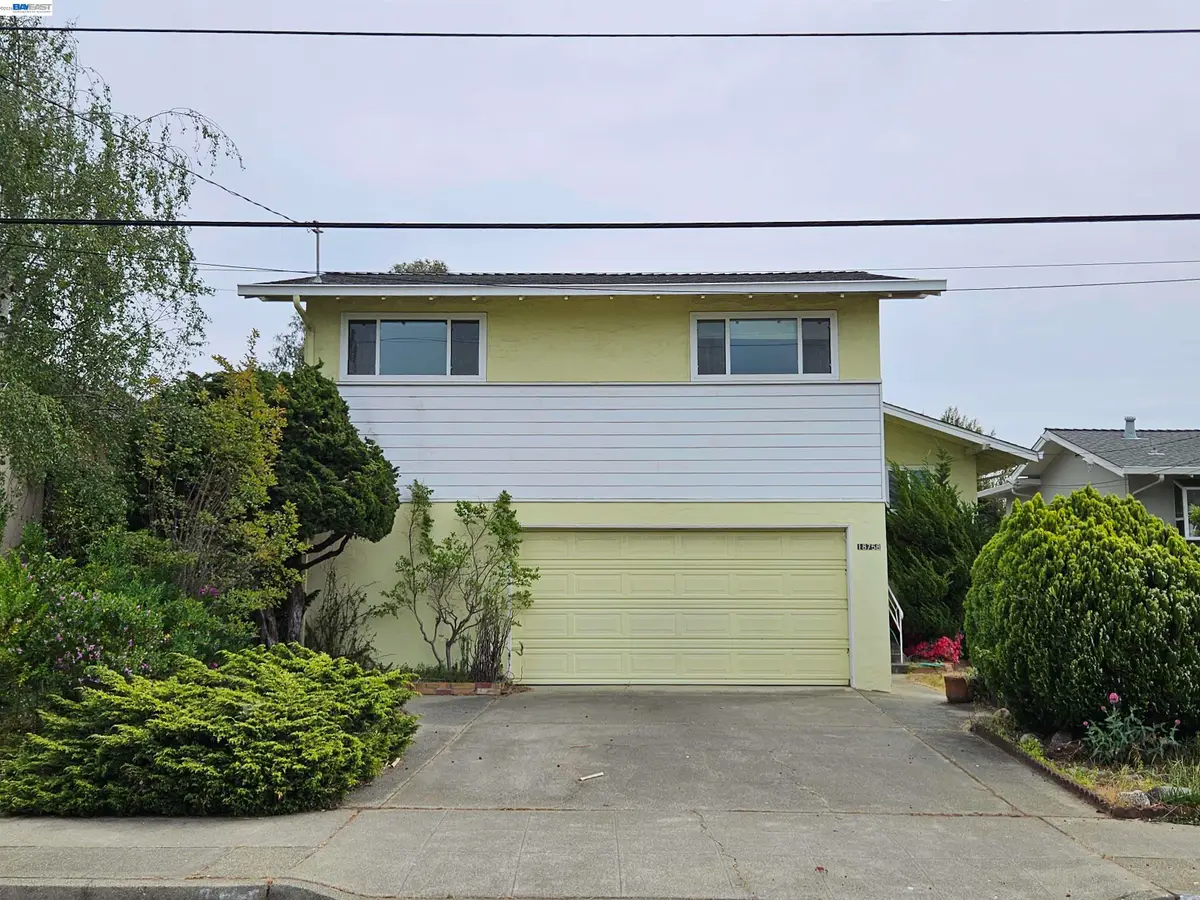 18758 Crane Ave, Castro Valley, CA 94546 - #1