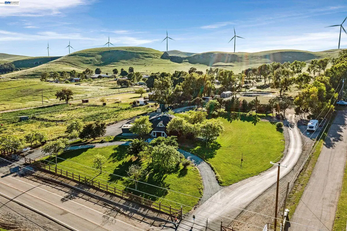 4002 Dyer Rd, Livermore, CA 94551 - #1
