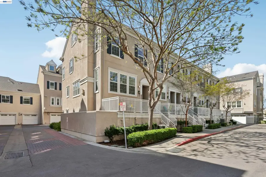 3613 Whitworth Dr, Dublin, CA 94568 - #2