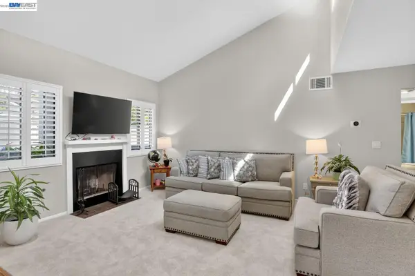 218 Apollo  #3, HERCULES, CA 94547