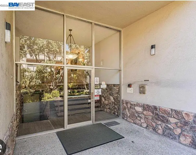 965 SHOREPOINT CT #200, Alameda, CA 94501 - #2