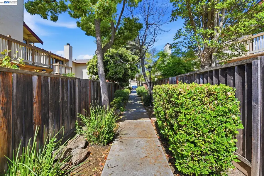 935 Cherry Glen Cir  #219, Fremont, CA 94536 - #3