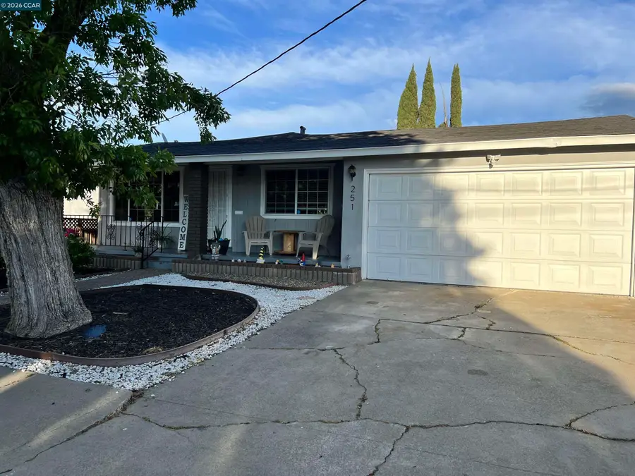 251 Rose Ann Ave., Pittsburg, CA 94565 - #3