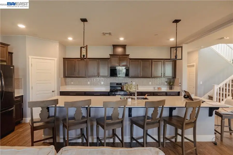 2481 Pineda Dr, Merced, CA 95340 - #2