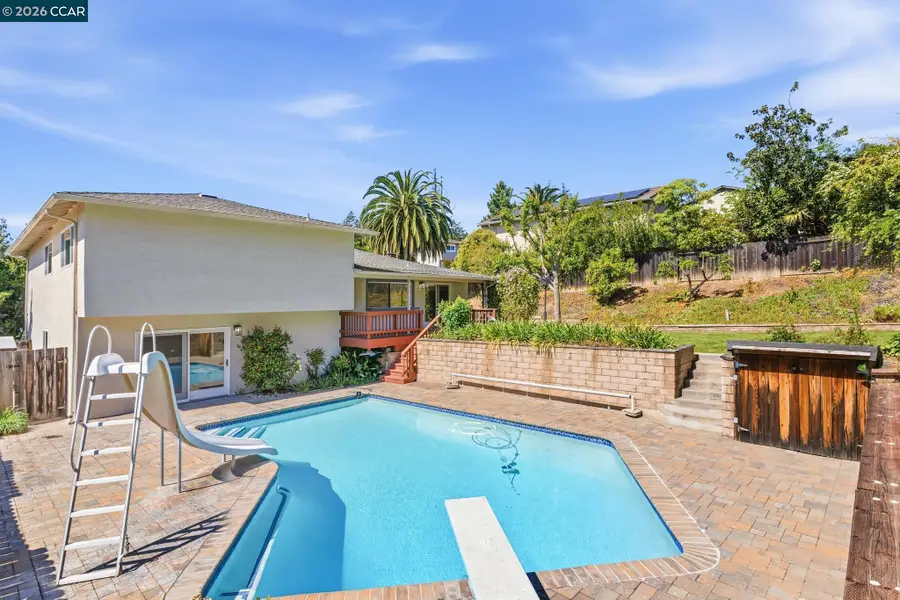 26 Greendell Pl, Pleasant Hill, CA 94523 - #2