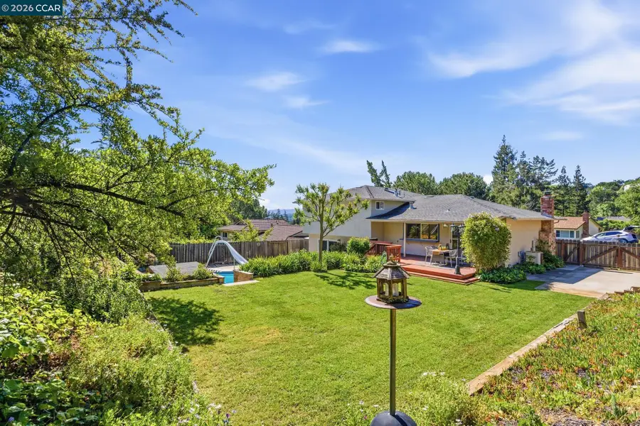 26 Greendell Pl, Pleasant Hill, CA 94523 - #3