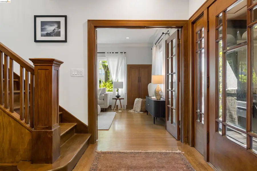 3208 Claremont Ave, Berkeley, CA 94705 - #3