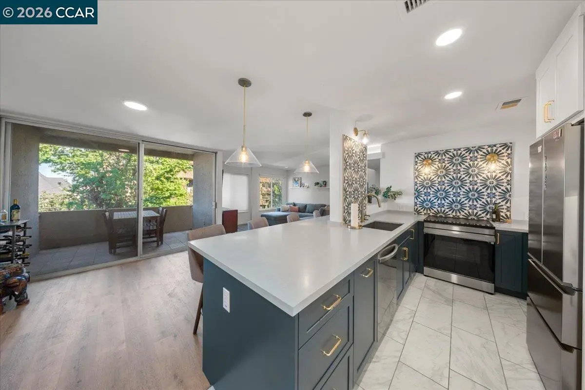 330 Vernon St  #207, Oakland, CA 94610 - #1