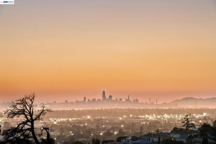 3009 BROADMOOR VIEW, Oakland, CA 94605 - #3